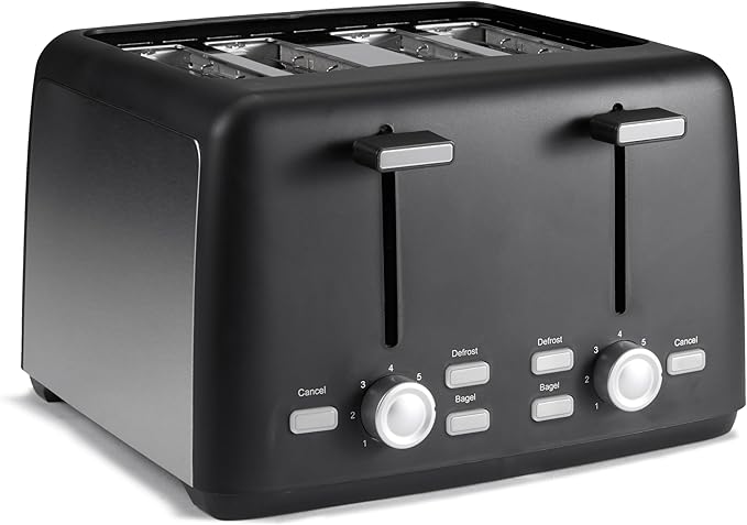 Amazon Basics 4 Slice Toaster - Front View
